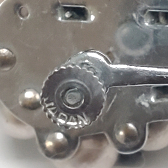 1940s Earrings, Small Faux Pearl Balls on Screw Back. Made in Japan . Rare Find. - Picture 4 of 4